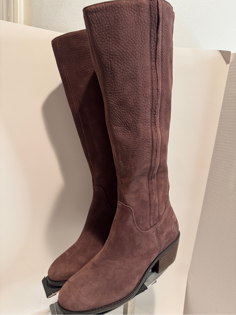 Lucky Brand Women's Iscah Fashion Boots Raisin Boots Size 7.5 NEW